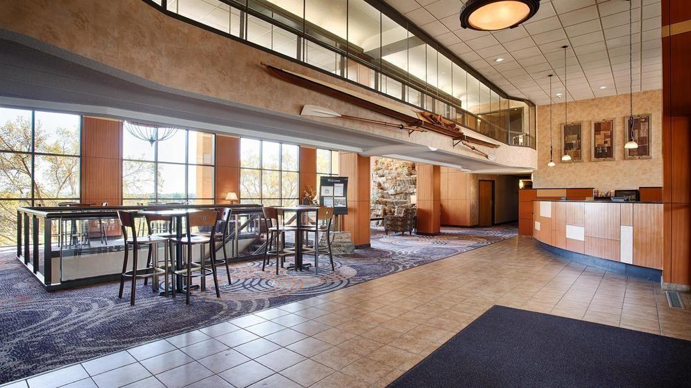Best Western Plus Dakota Ridge Иган Экстерьер фото