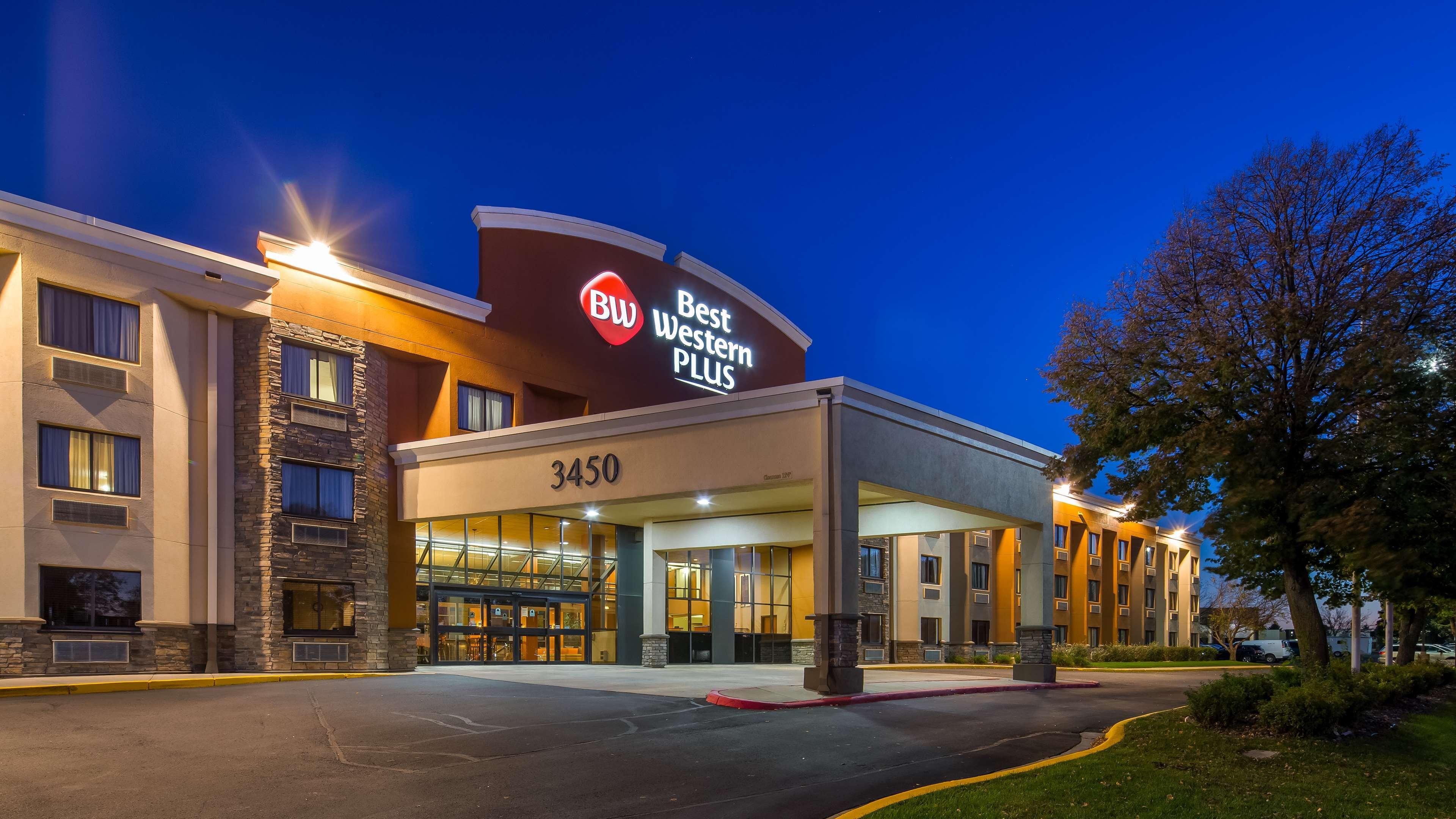 Best Western Plus Dakota Ridge Иган Экстерьер фото